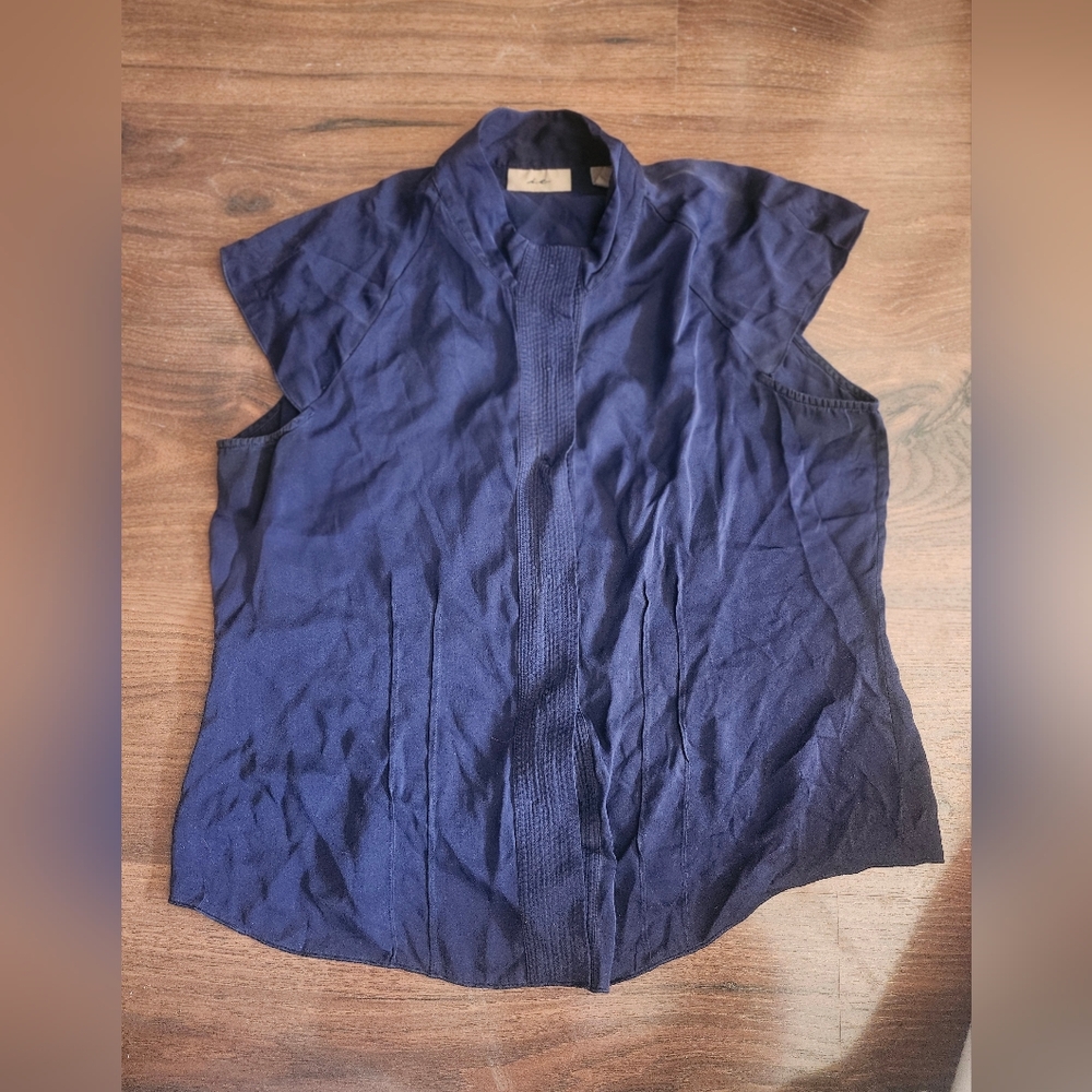 i.e. Women's Navy Blouse 100% Silk Size 12